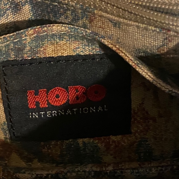 HOBO Vintage Cognac Leather Chain Strap Clutch Wristlet Purse - Picture 6 of 8